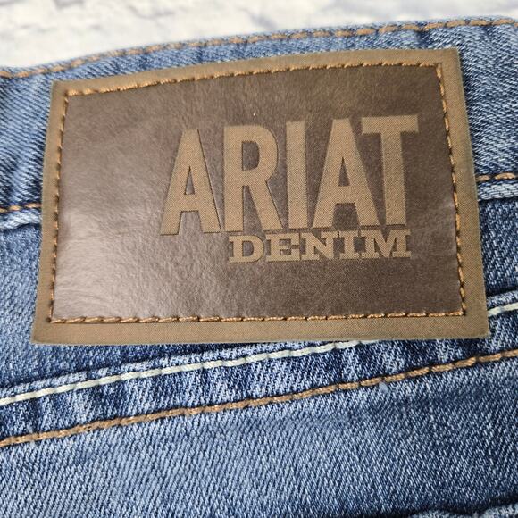 Ariat Men's Western Jeans M5 Slim Straight Embroidered Pockets Stretch size 31 - Picture 10 of 16